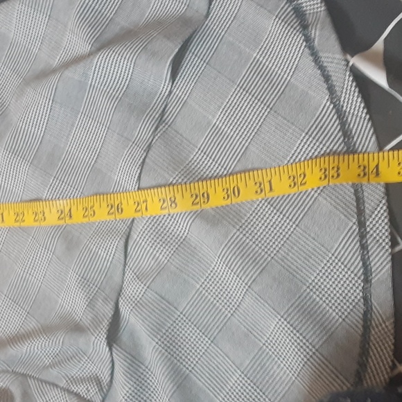 VERVE BLUE, BLACK /GRAY/ WHITE PLAID  BUTTON FRONT ASYMMETRICAL SKIRT. SIZE 6 - Picture 7 of 9